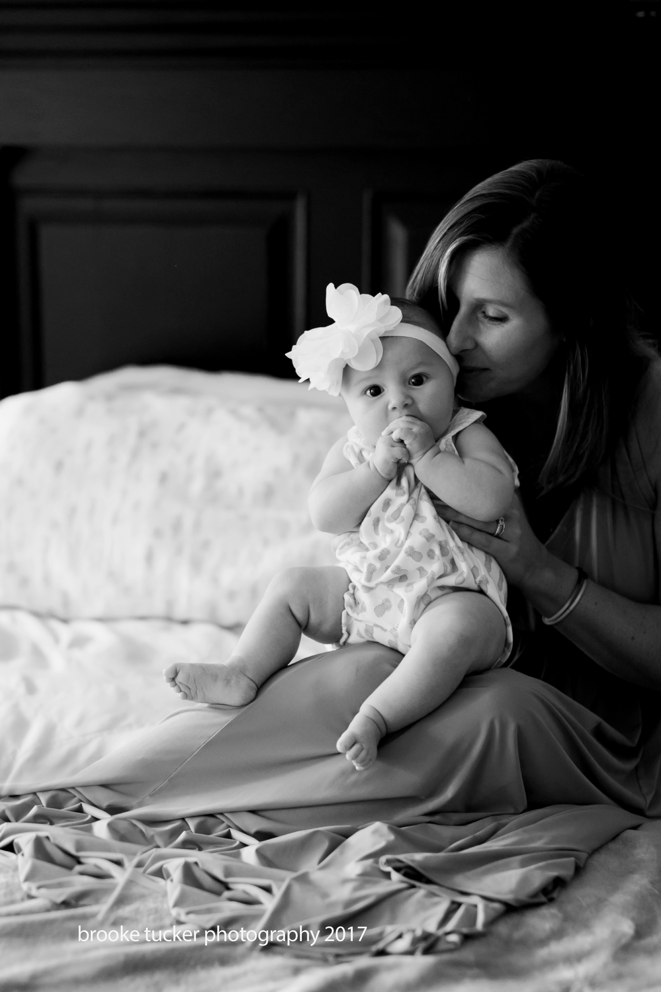 virginia beach in home baby session brooke tucker photography