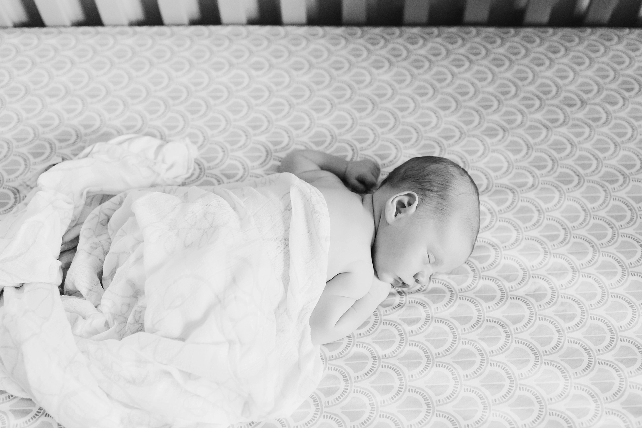 Virginia Beach Newborn Lifestyle Photographer Brooke Tucker