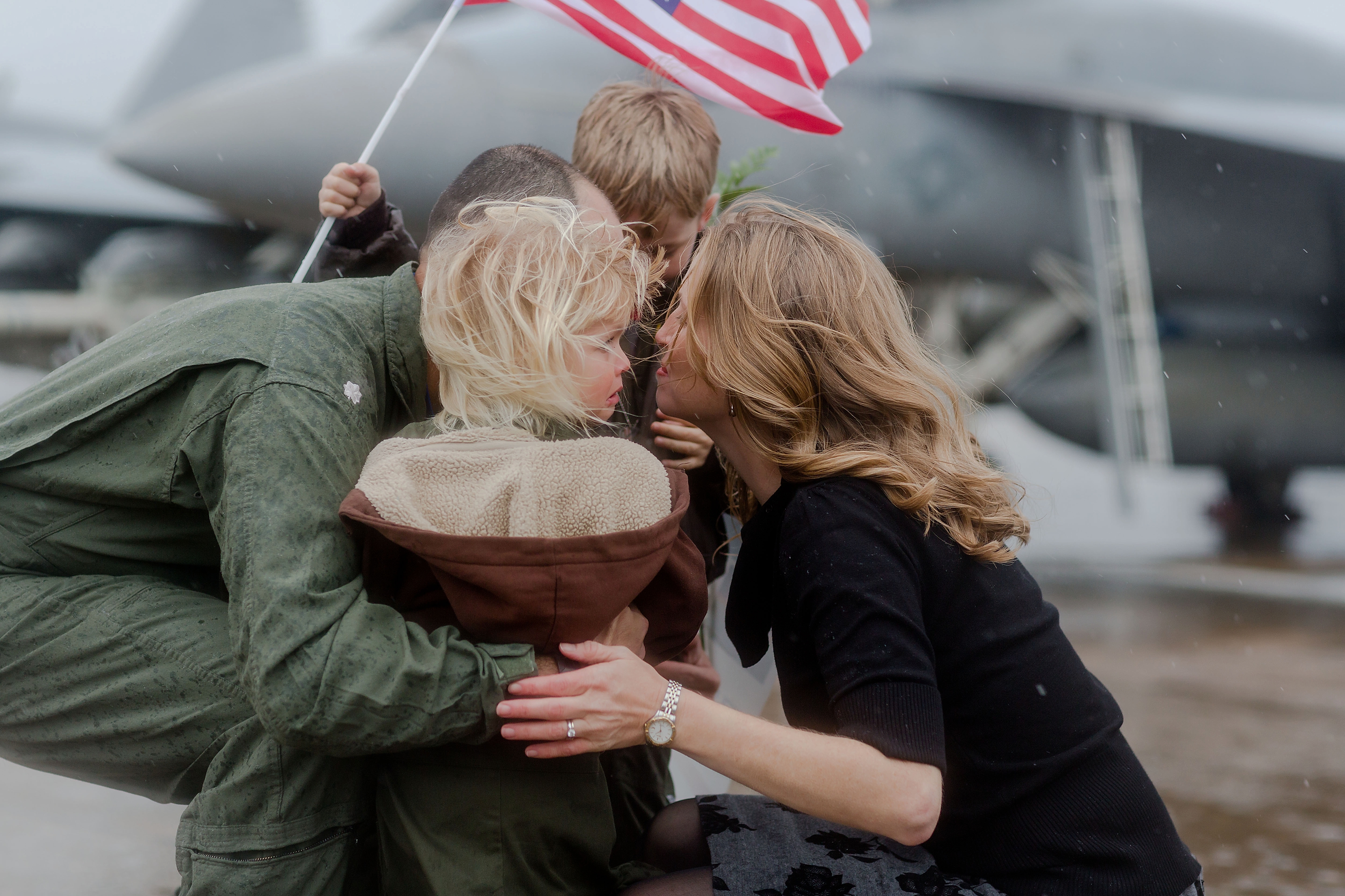 Rainy and Emotional Military/Pilot homecoming by Brooke Tucker Photography